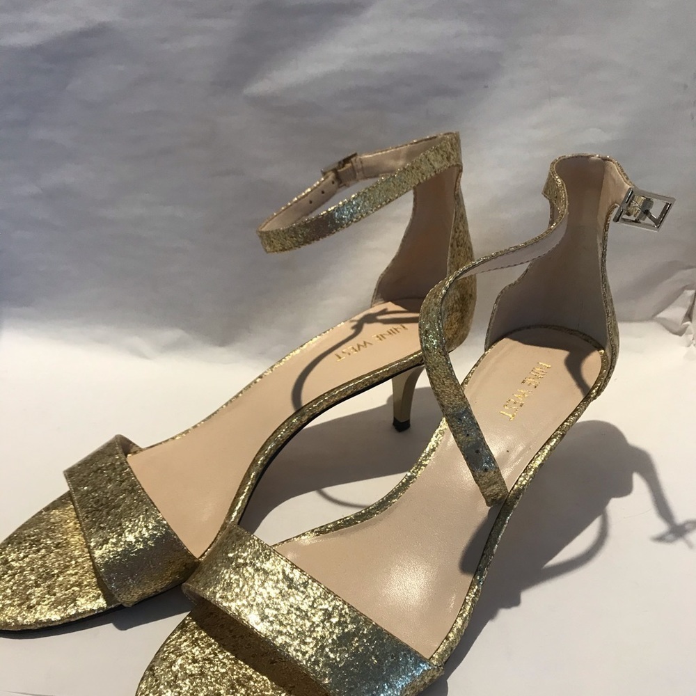 Party Shoes! - Picture 2 of 6
